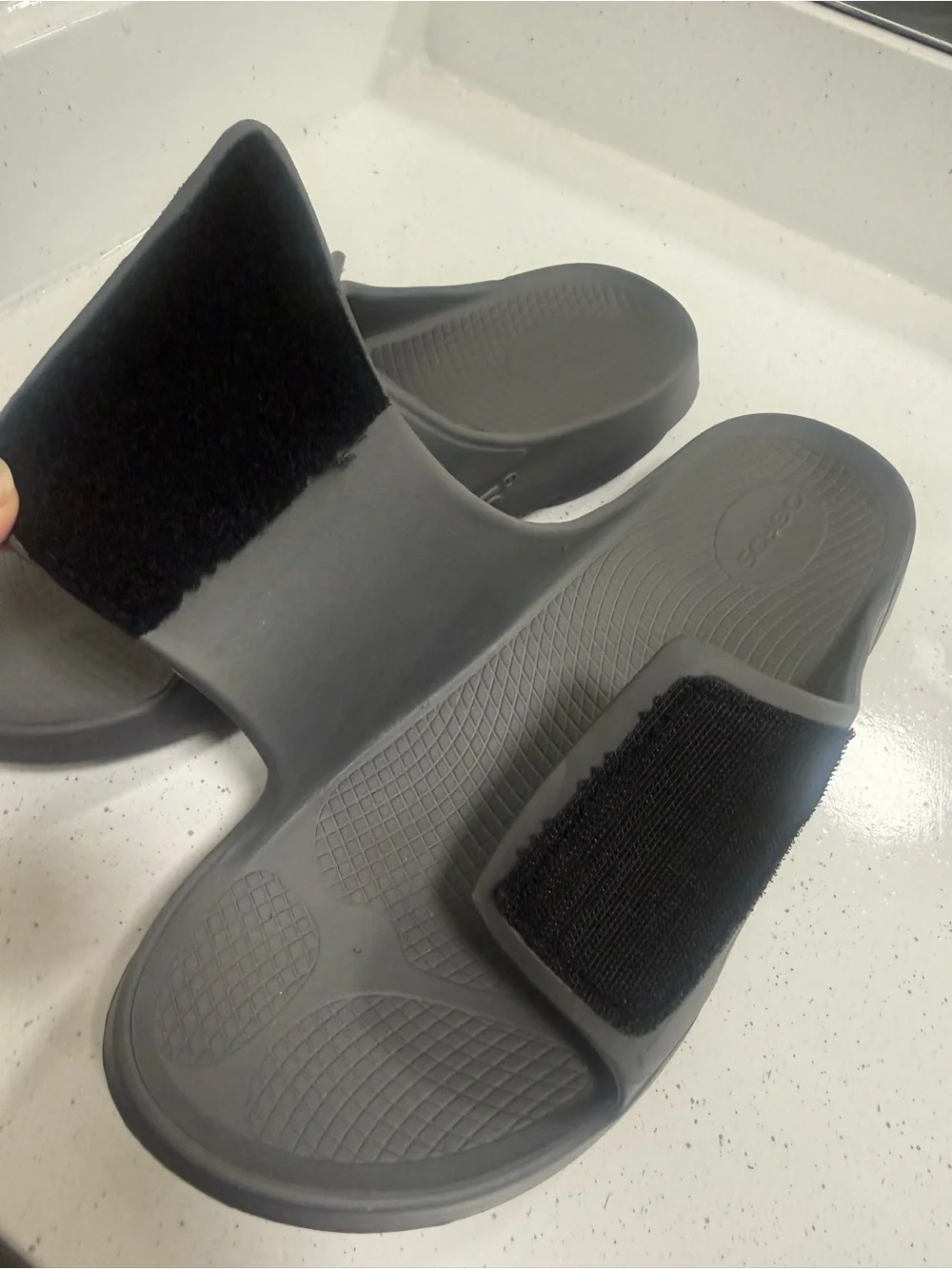 OOFOS Slide Gray Sandals